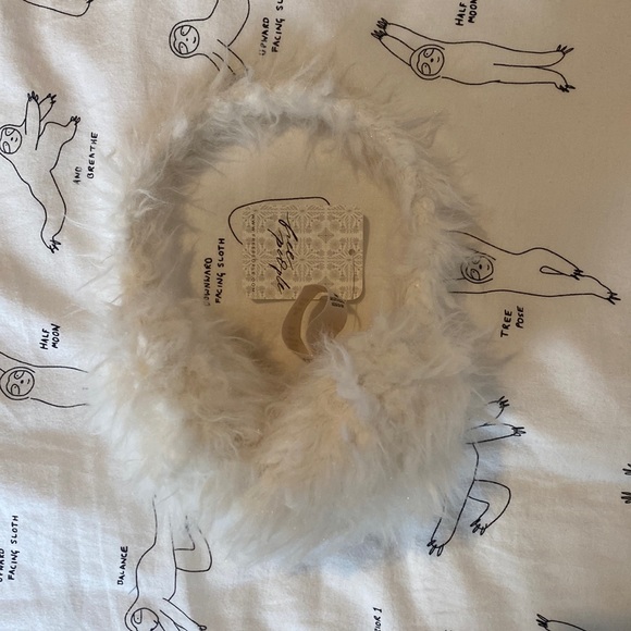 free people ear muffs - Picture 2 of 2
